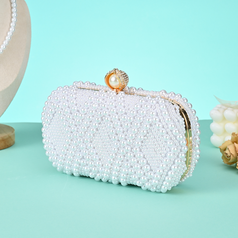 New diamondstudded clasp eveni - Women Formal Wear For Meeting 评论和价格