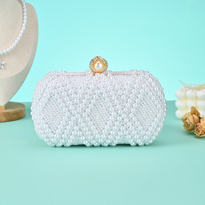New diamondstudded clasp eveni - Women Formal Wear For Meeting 评论和价格
