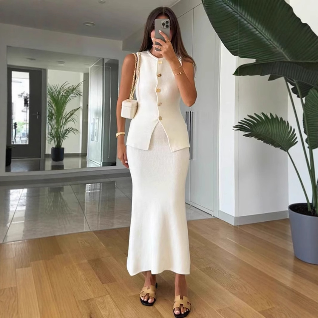 Round-neck Single-breasted Sle - Women Formal Wear With Skirt 评论和价格