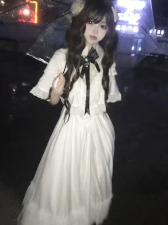 Japanese Short Sleeve Bow Lace - Women Formal Wear With Skirt 评论和价格